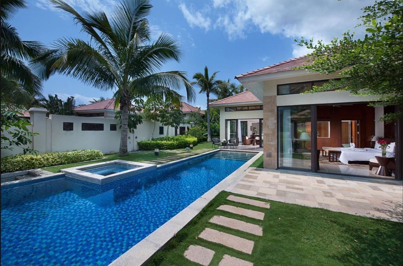 rooms-1bedroom-honeymoon-pool-villa