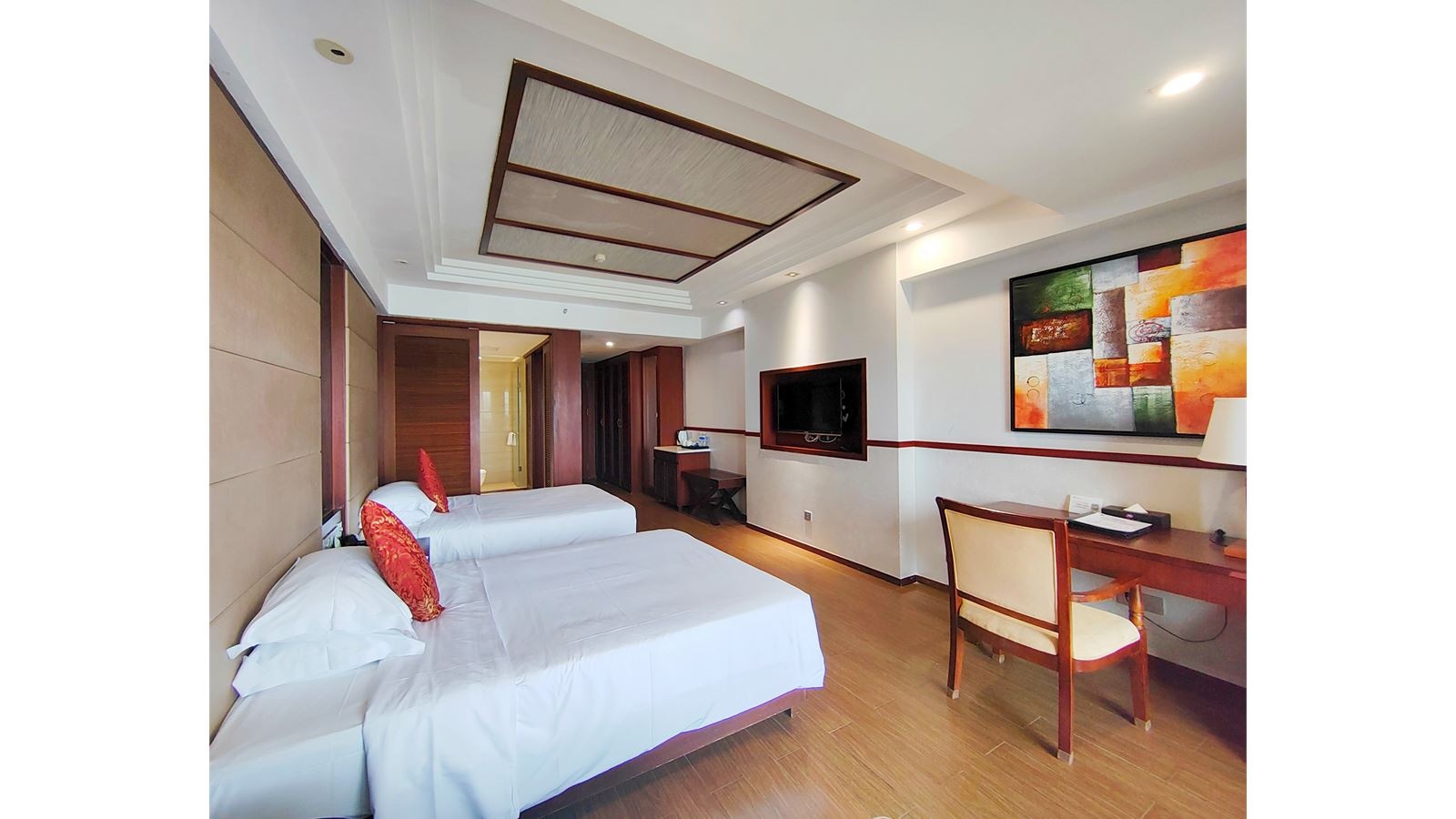 rooms-room-mountainview