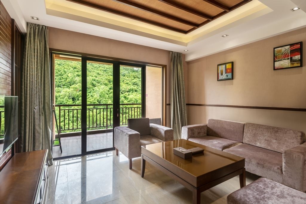 rooms-luhuitou-mountain-view-twobedroom-suite
