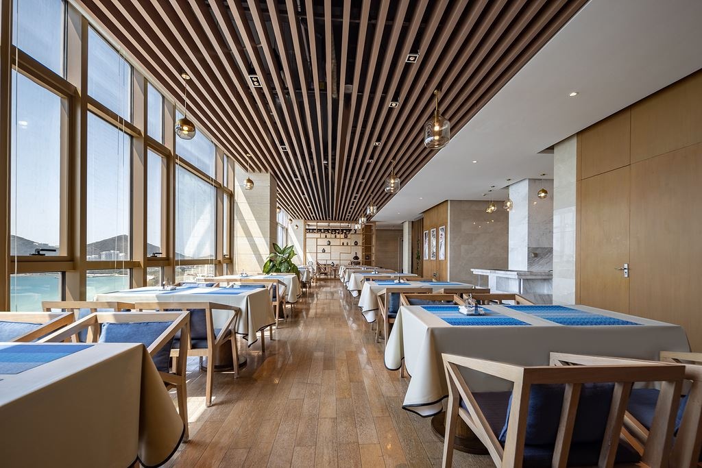 restaurants-restaurants