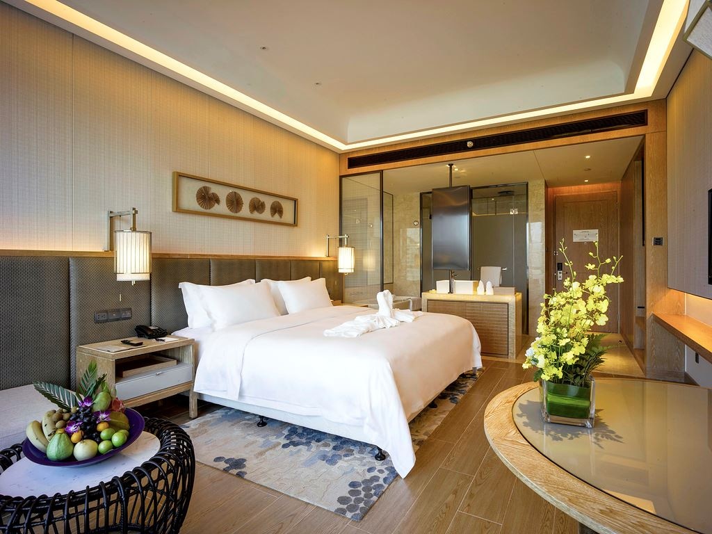 rooms-deluxe-seaview-room