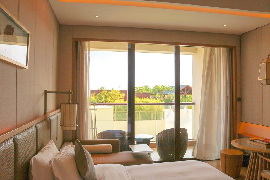 rooms-superior-balcony-room