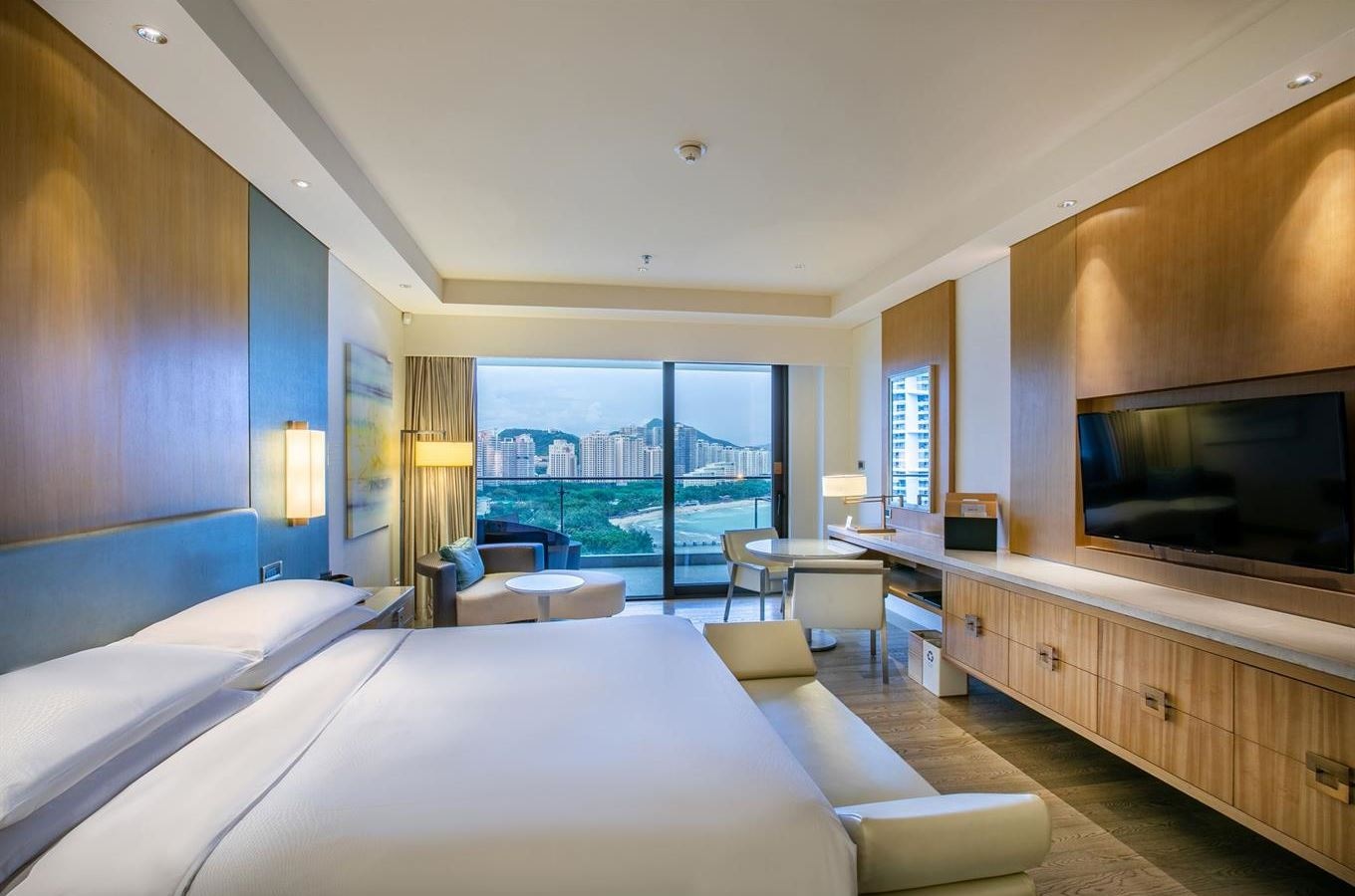 rooms-premier-ocean-view-room-king--twin