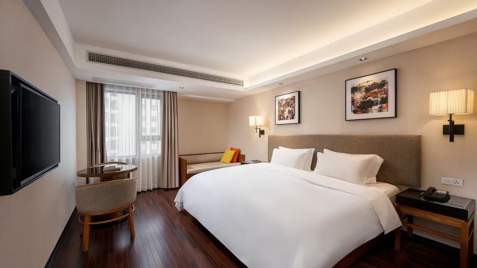 rooms-four-seasons-urban-housing