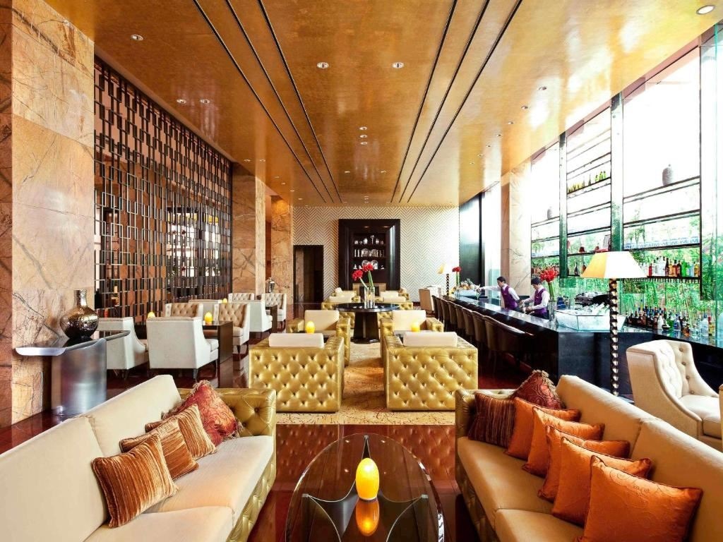 bars-lobby-lounge