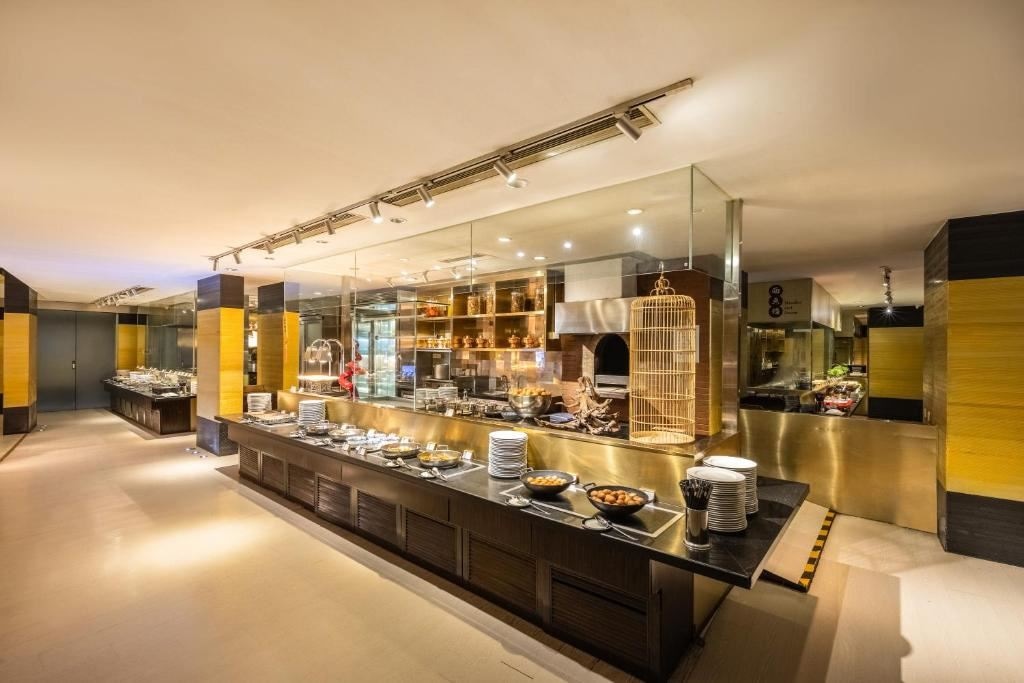 restaurants-lobby-lounge