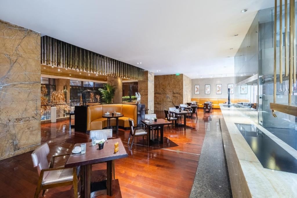 restaurants-the-cut-grill