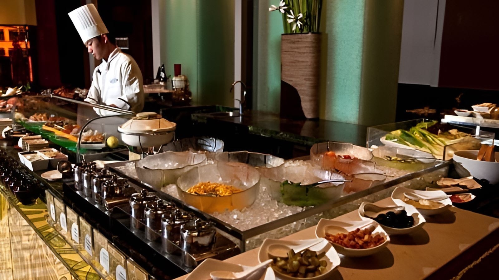 restaurants-skyline-café