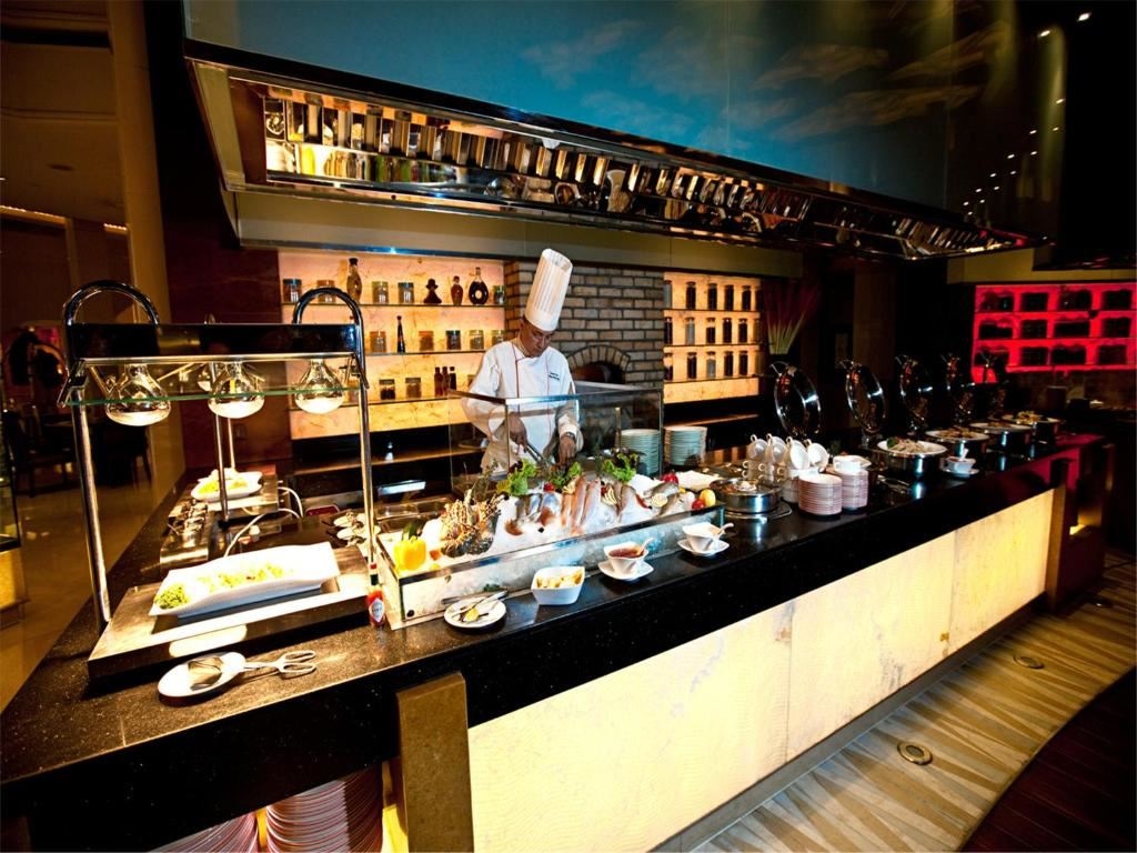 restaurants-skyline-café