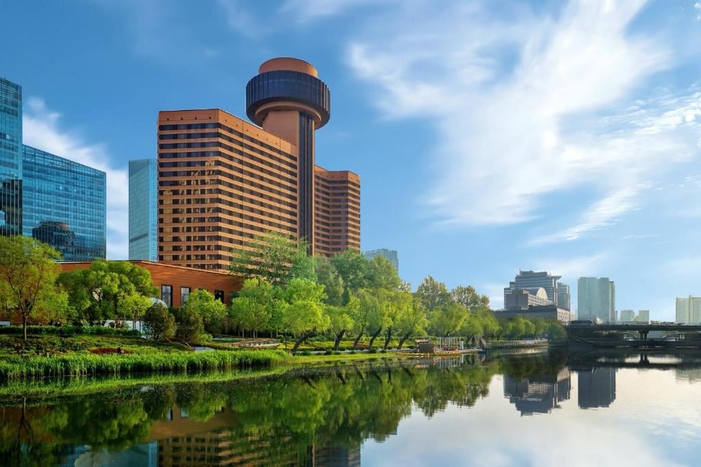 general-main-building