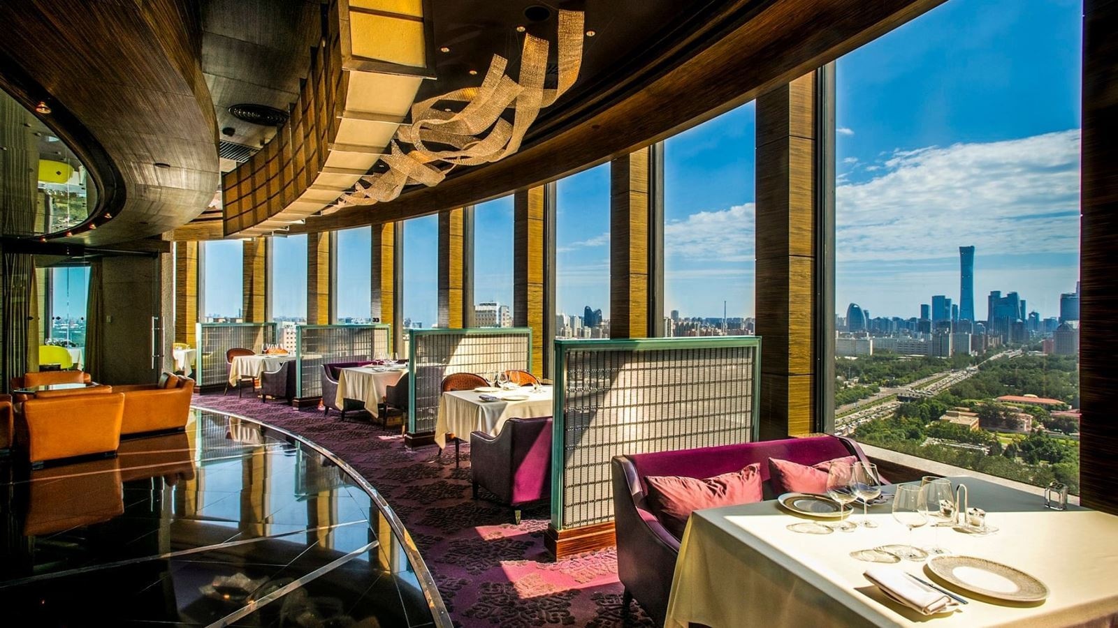 restaurants-heavenly-jin-revolving-restaurant