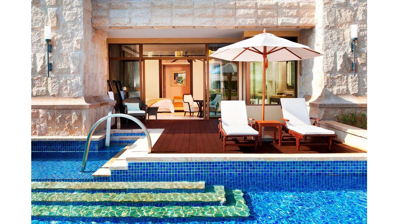 rooms-lagoon-view-king--twin