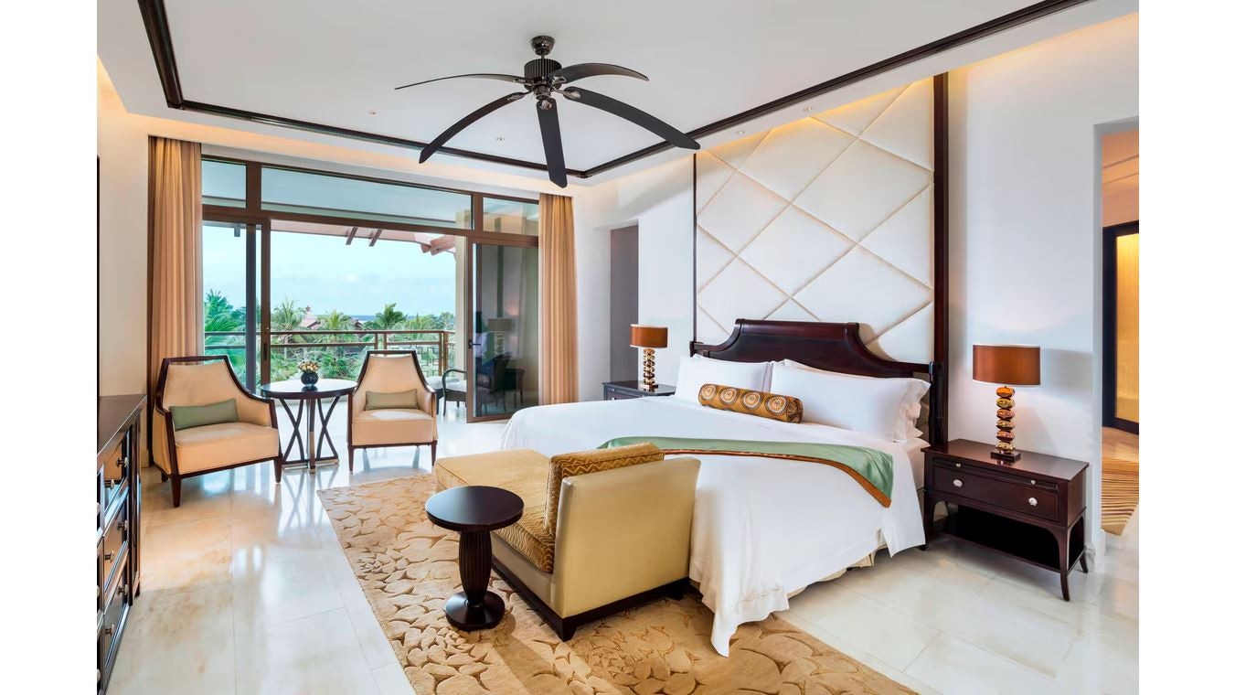 rooms-stregis-family-suite
