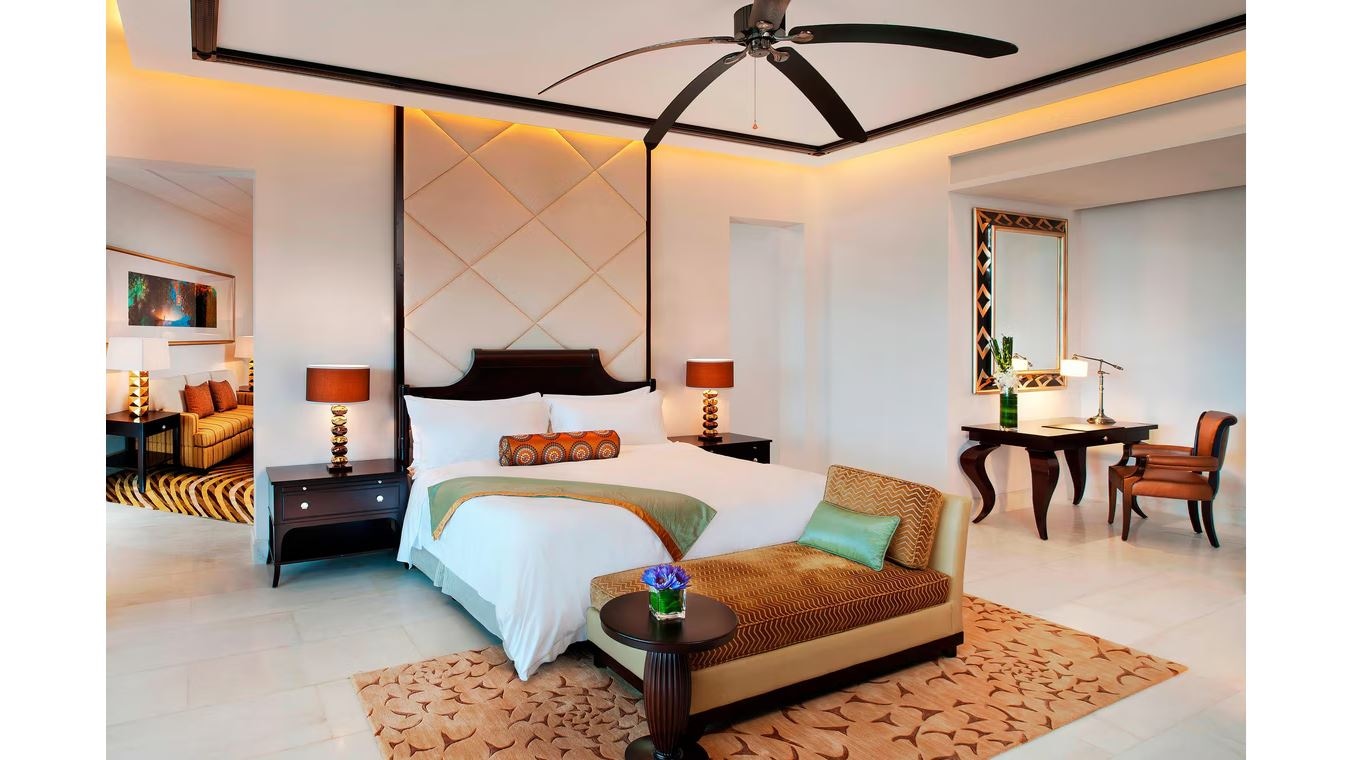 rooms-stregis-family-suite-three-bedroom-garden--ocean-view