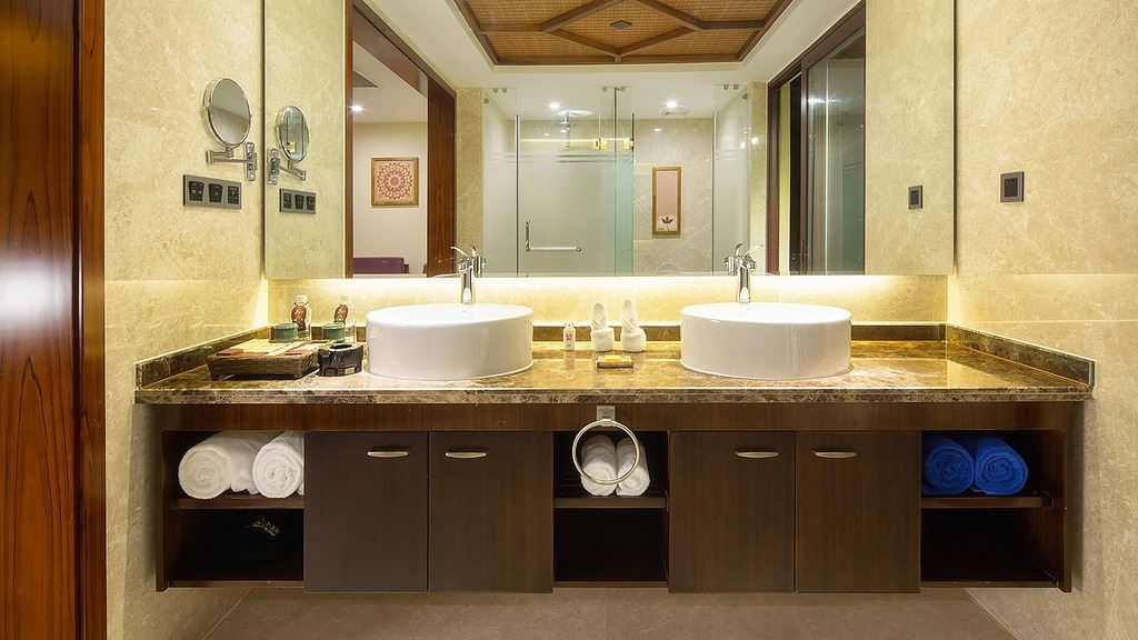 rooms-4-bedrooms-villa