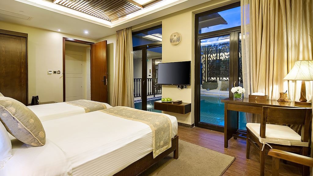 rooms-6-bedrooms-villa