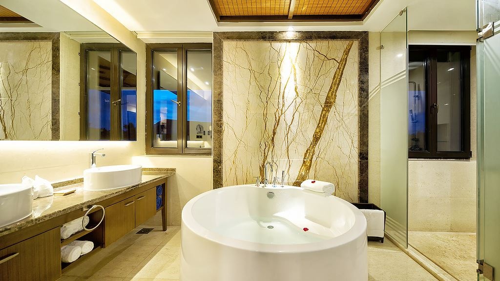 rooms-6-bedrooms-villa
