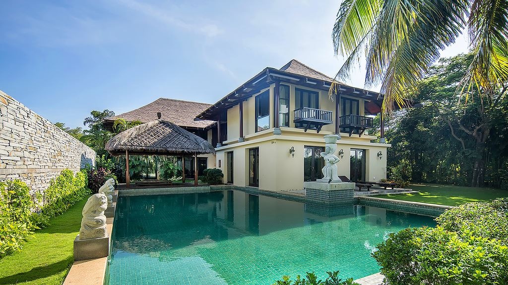 rooms-executive-villa