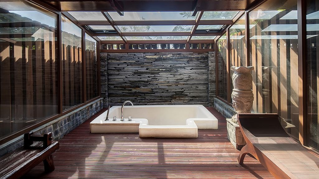 rooms-executive-villa