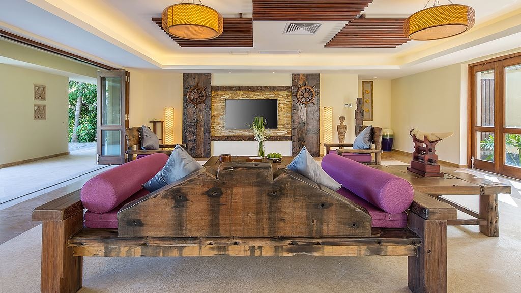 rooms-deluxe-villa-room-king