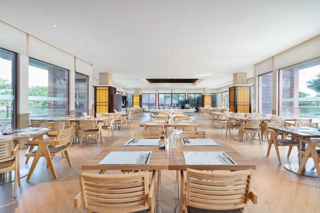 restaurants-main-restaurant