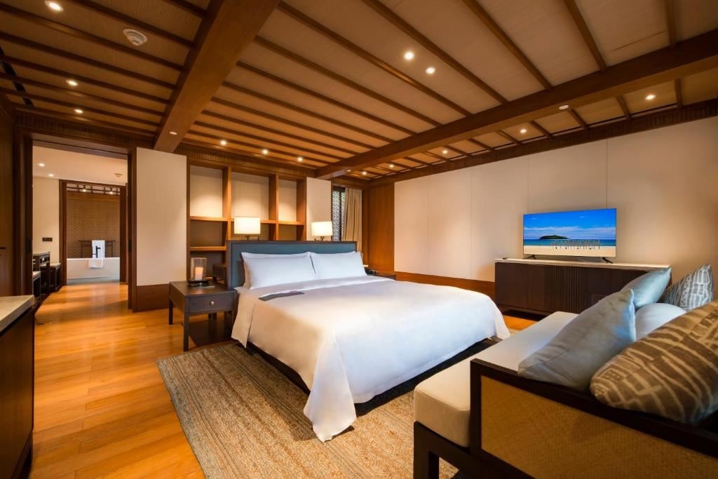 rooms-sea-front-two-bedroom-pool-villa