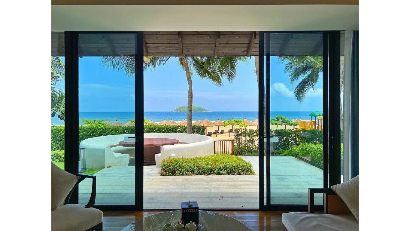 rooms-sea-front-two-bedroom-pool-villa