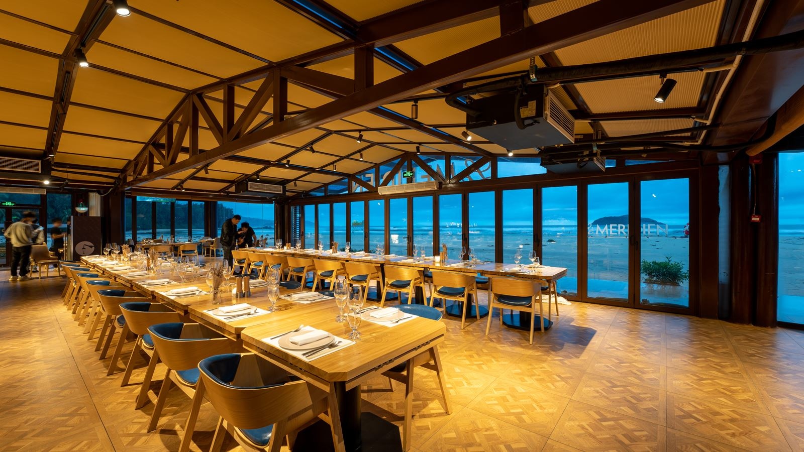 restaurants-beach-horizon-ocean-view-restaurant