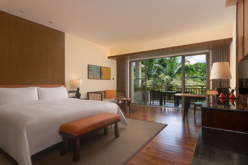 rooms-superior-room