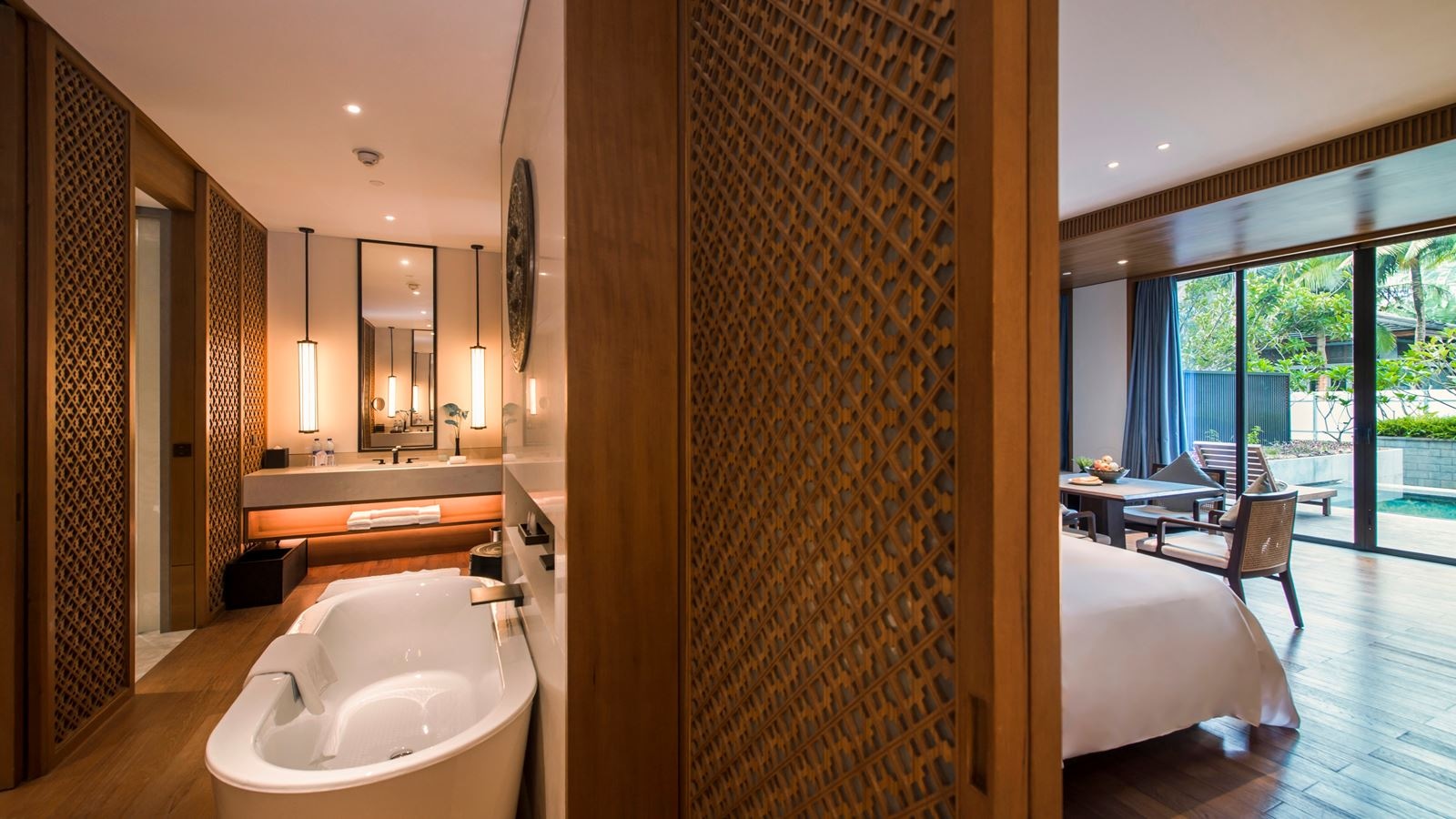 rooms-preminium-garden-pool-room
