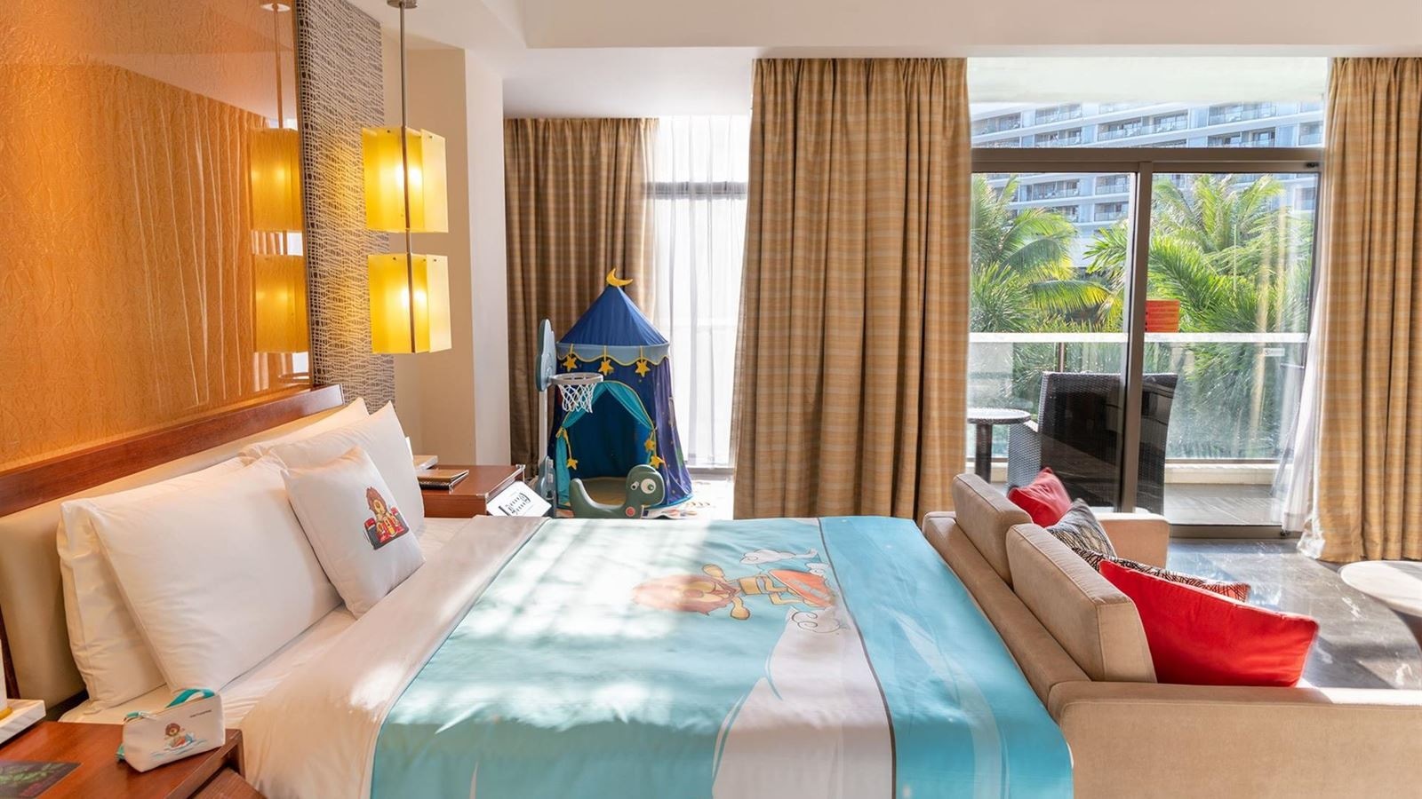 rooms-deluxe-garden-view-family-room