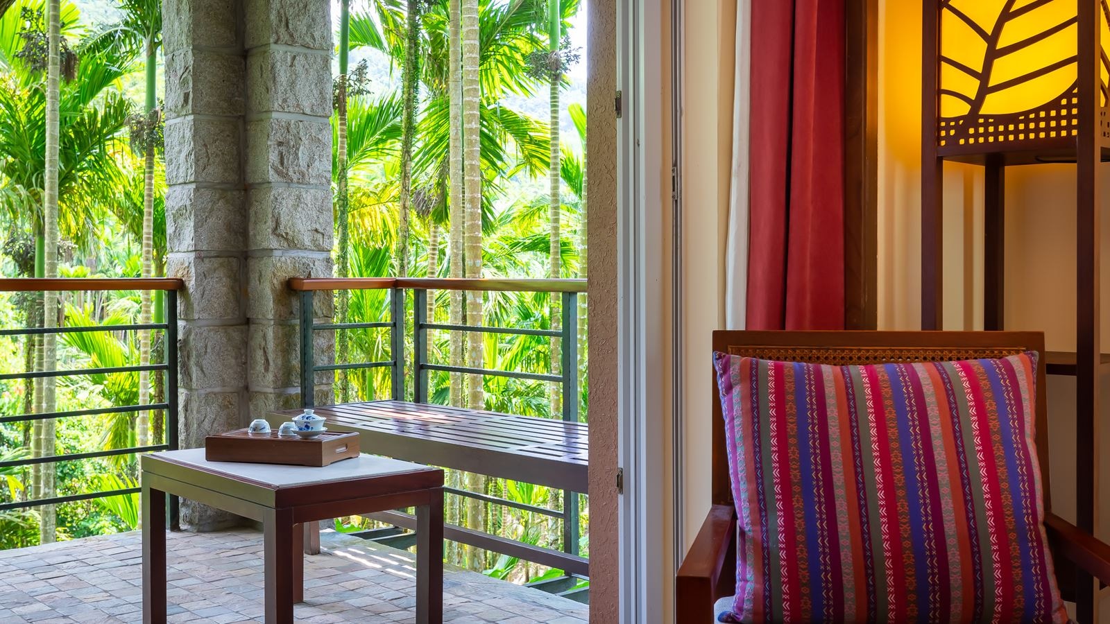 rooms-cloud-villa-room