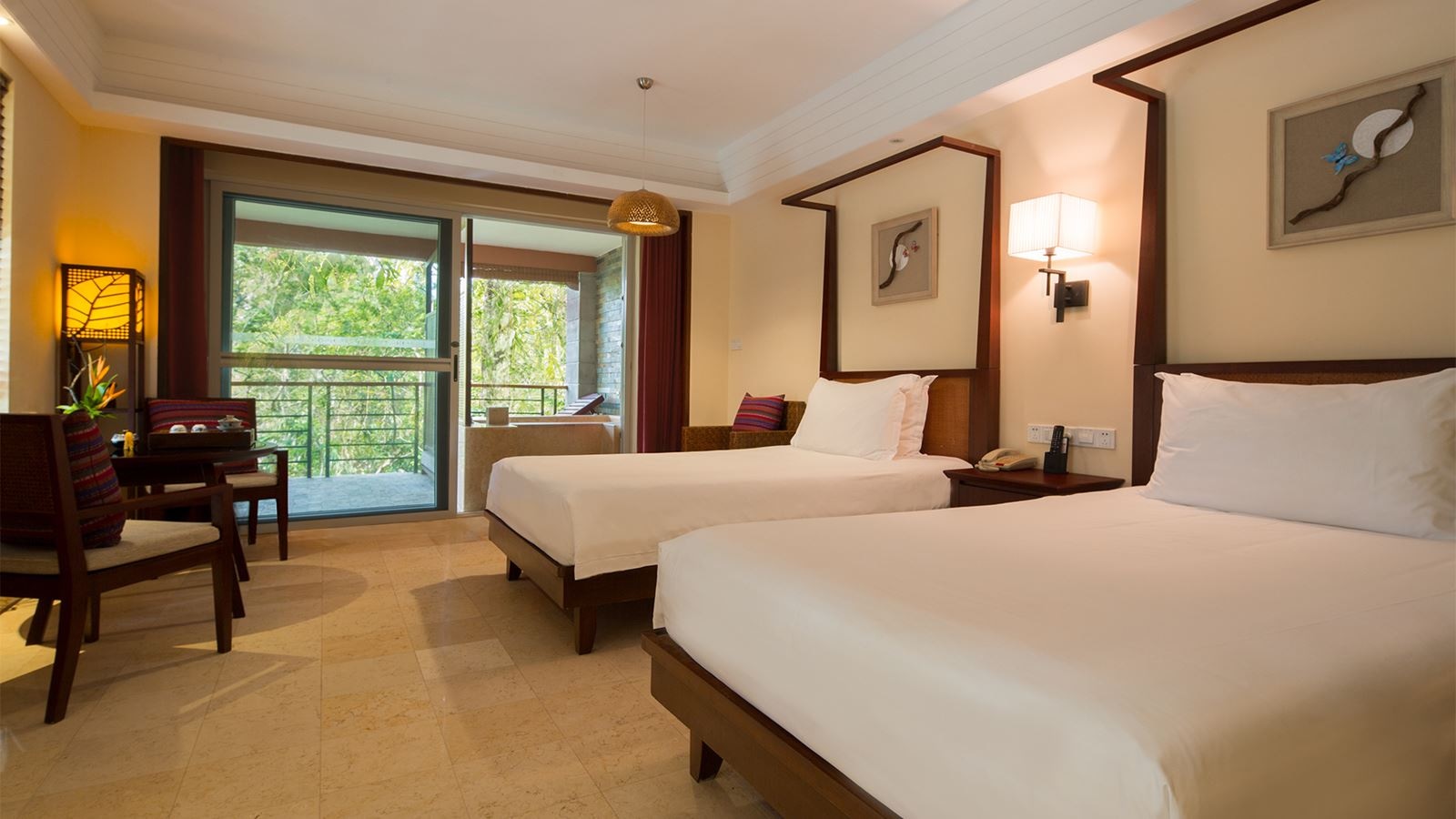 rooms-rainforest-villa-room