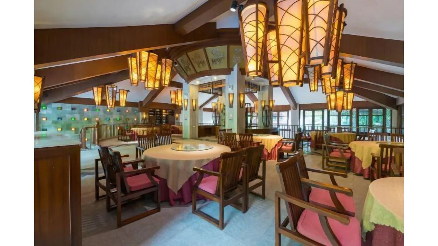 restaurants-restaurants