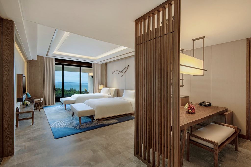 rooms-classic-room