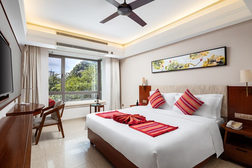 rooms-deluxe-garden-view-room