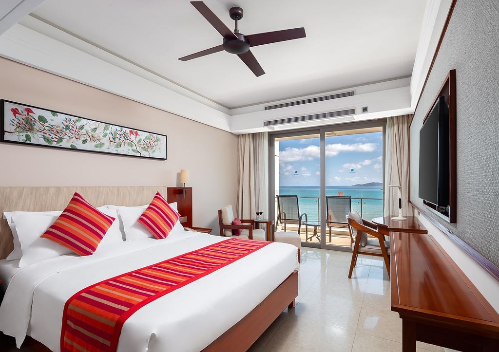 rooms-supremacy-sea-view-room