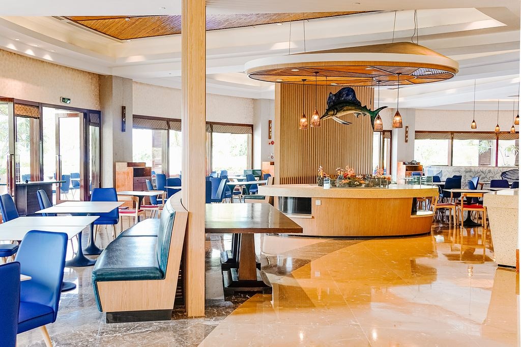 restaurants-restaurants