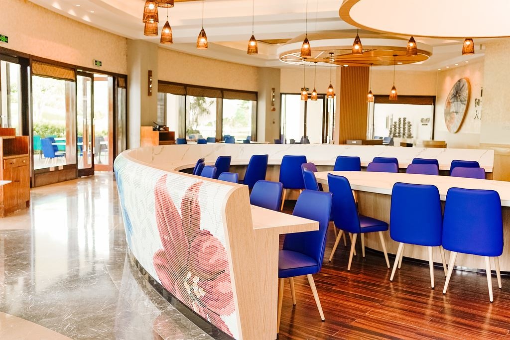 restaurants-restaurants