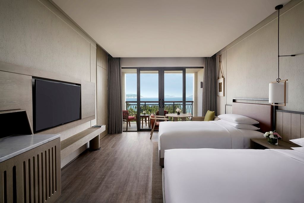 rooms-grand-ocean-view-king--twin