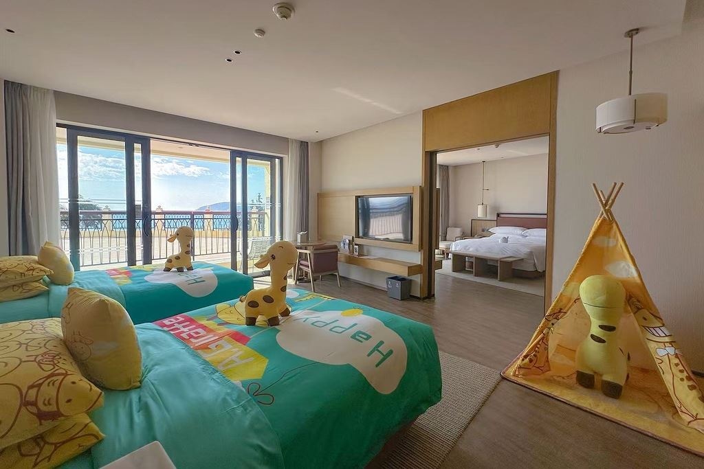 rooms-ocean-view-family-connecting-room