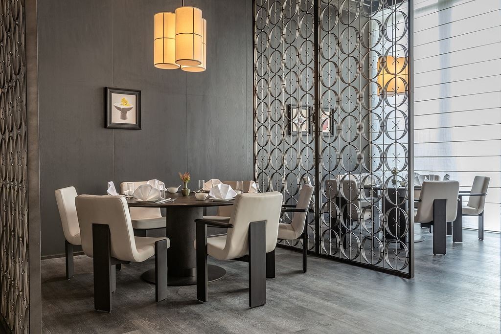 restaurants-caifenglou-chinese-restaurant