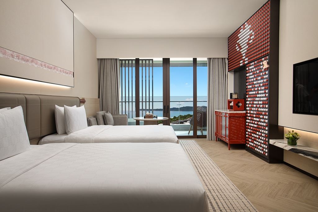 rooms-standard-ocean-view-high-floor