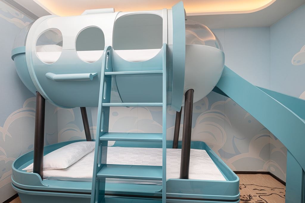rooms-suite-ocean-view-kids-theme-with-bund-bed