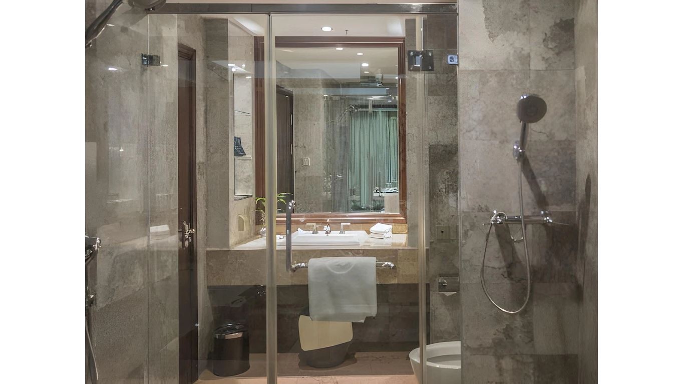 rooms-deluxe-ocean-view-room