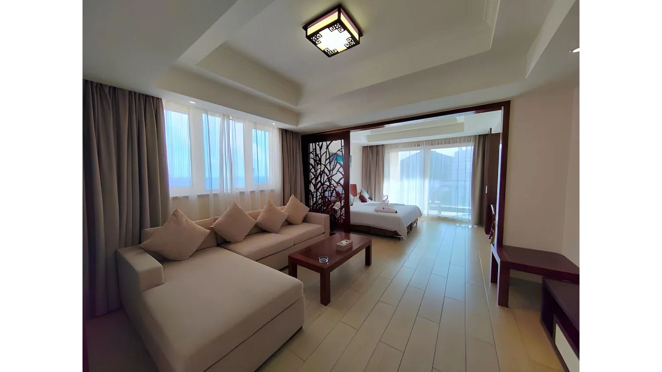 rooms-deluxe-ocean-view-room