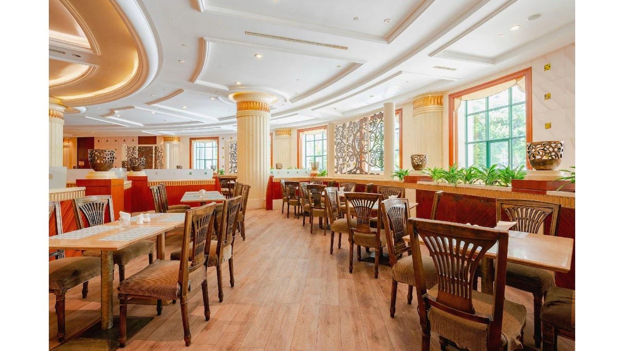 restaurants-restaurants
