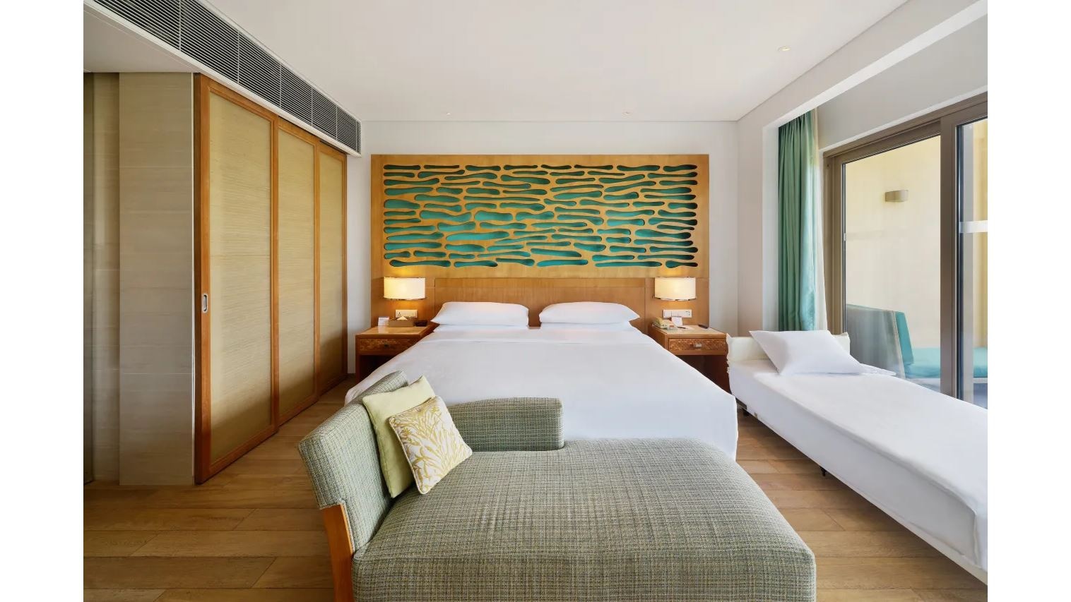 rooms-family-triple-room