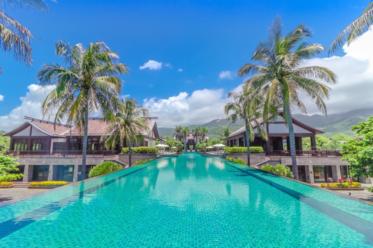 pools-outdoor-pool