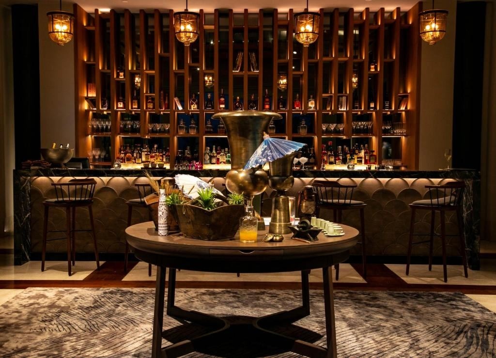 bars-living-room--the-bar